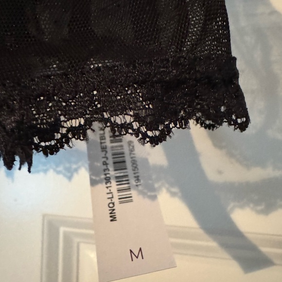 ADORE ME
Betty Lou Cami + Short Set size medium, black lace - Picture 6 of 6